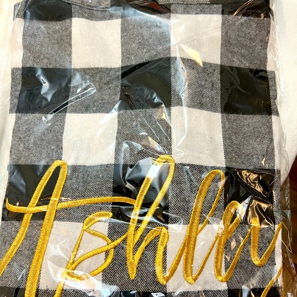 Personalized Embroidered Flannel Robe Gold Thread- Ashley - Picture 2 of 5